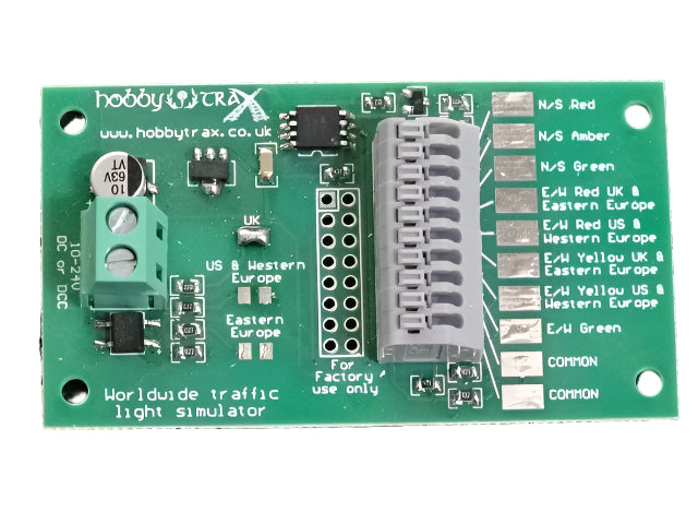 P511 Worldwide traffic light simulator module with double sided traffic light